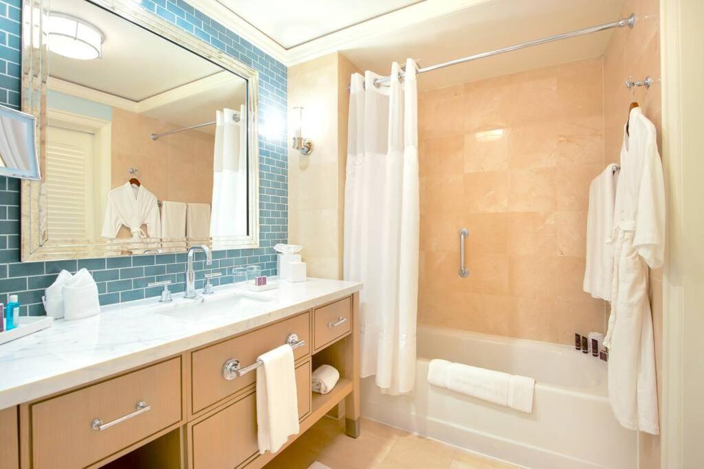 Stunning Studio Apartment Located At The Ritz Carlton-Key Biscayne Маямі Екстер'єр фото