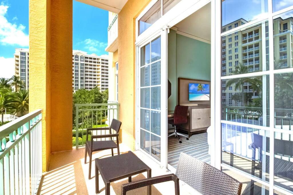 Stunning Studio Apartment Located At The Ritz Carlton-Key Biscayne Маямі Екстер'єр фото