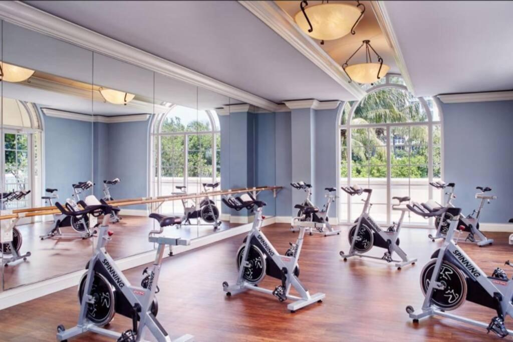 Stunning Studio Apartment Located At The Ritz Carlton-Key Biscayne Маямі Екстер'єр фото